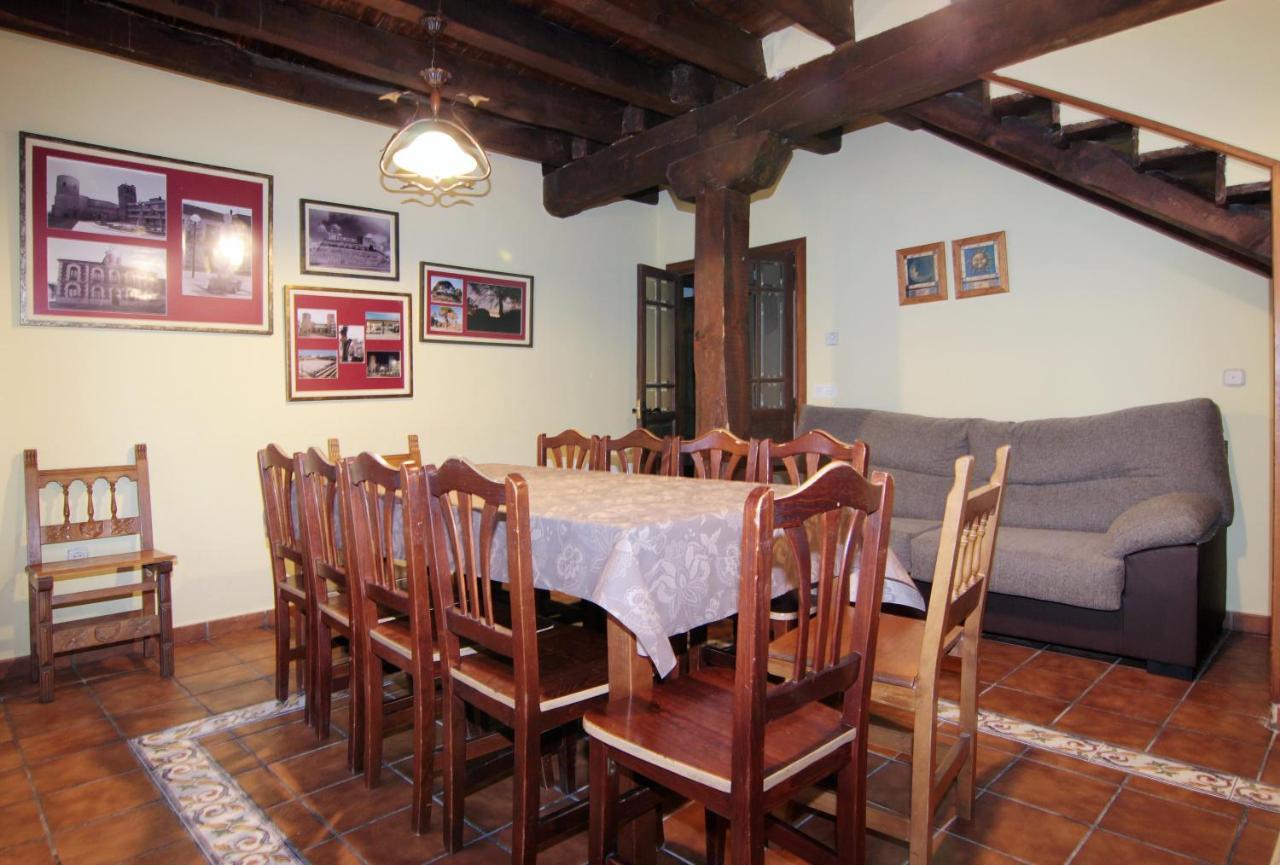 Hotel Rural Los Abuelos Montemayor de Pililla Zewnętrze zdjęcie