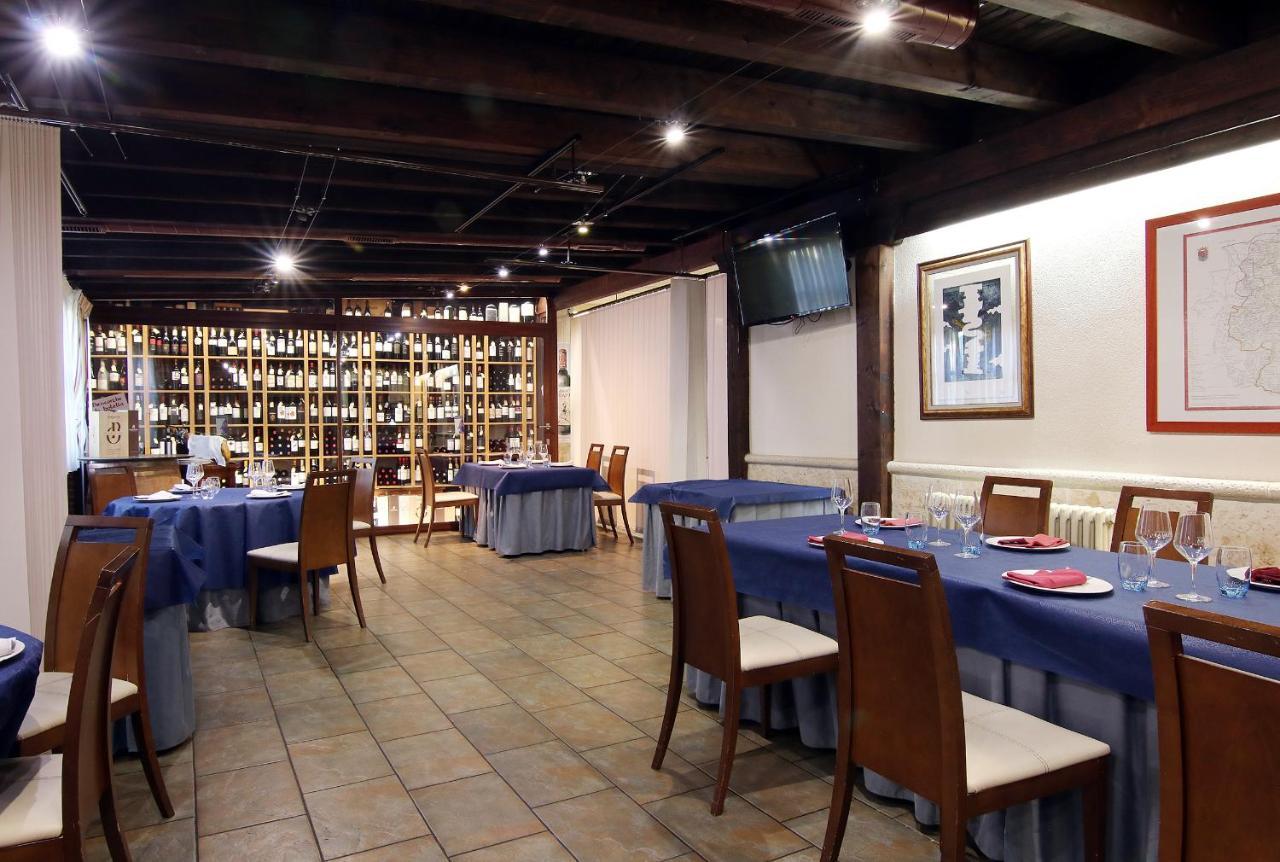 Hotel Rural Los Abuelos Montemayor de Pililla Zewnętrze zdjęcie