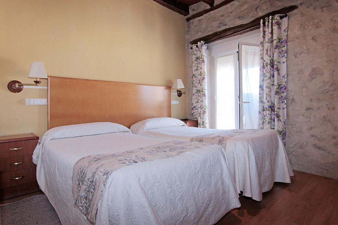 Hotel Rural Los Abuelos Montemayor de Pililla Zewnętrze zdjęcie